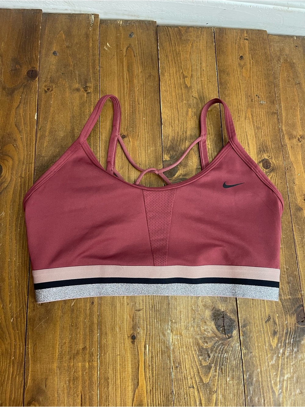 Nike size medium glam dunk Indy sports bra pink